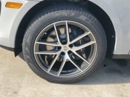 
										2026 Porsche Macan full									