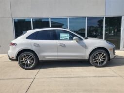 
										2026 Porsche Macan full									