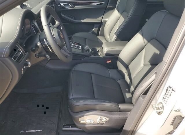 
								2026 Porsche Macan full									