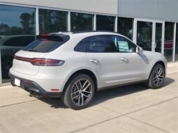
										2026 Porsche Macan full									